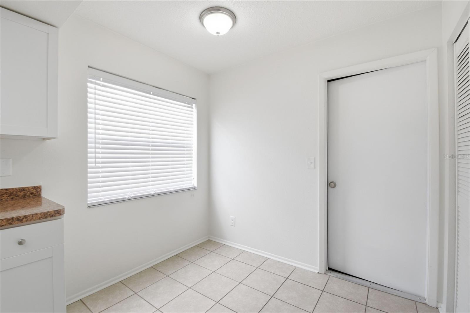 Image 19 of 45 For 6707 64th Lane E