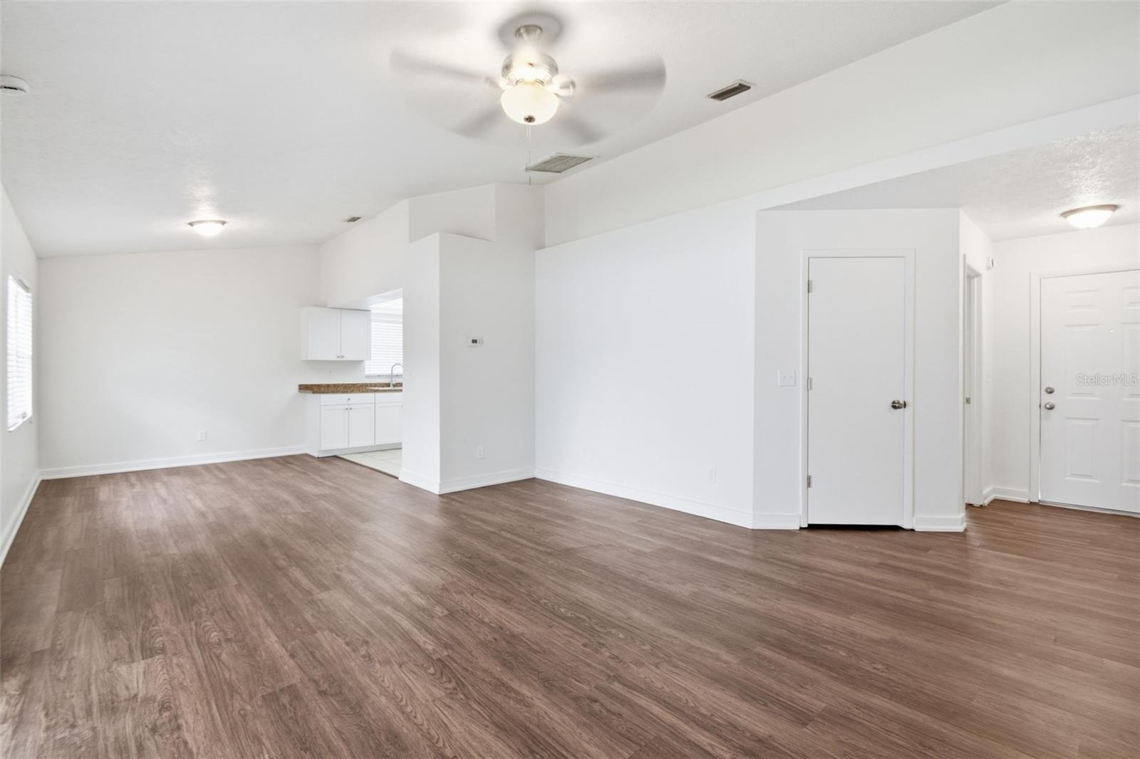 Image 5 of 45 For 6707 64th Lane E