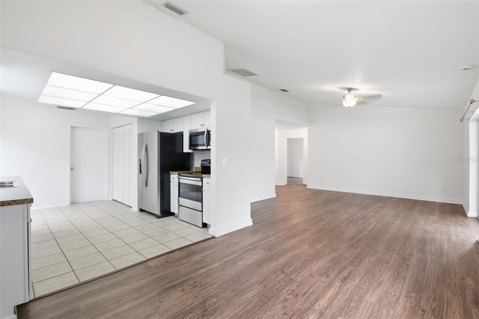 Image 9 of 45 For 6707 64th Lane E