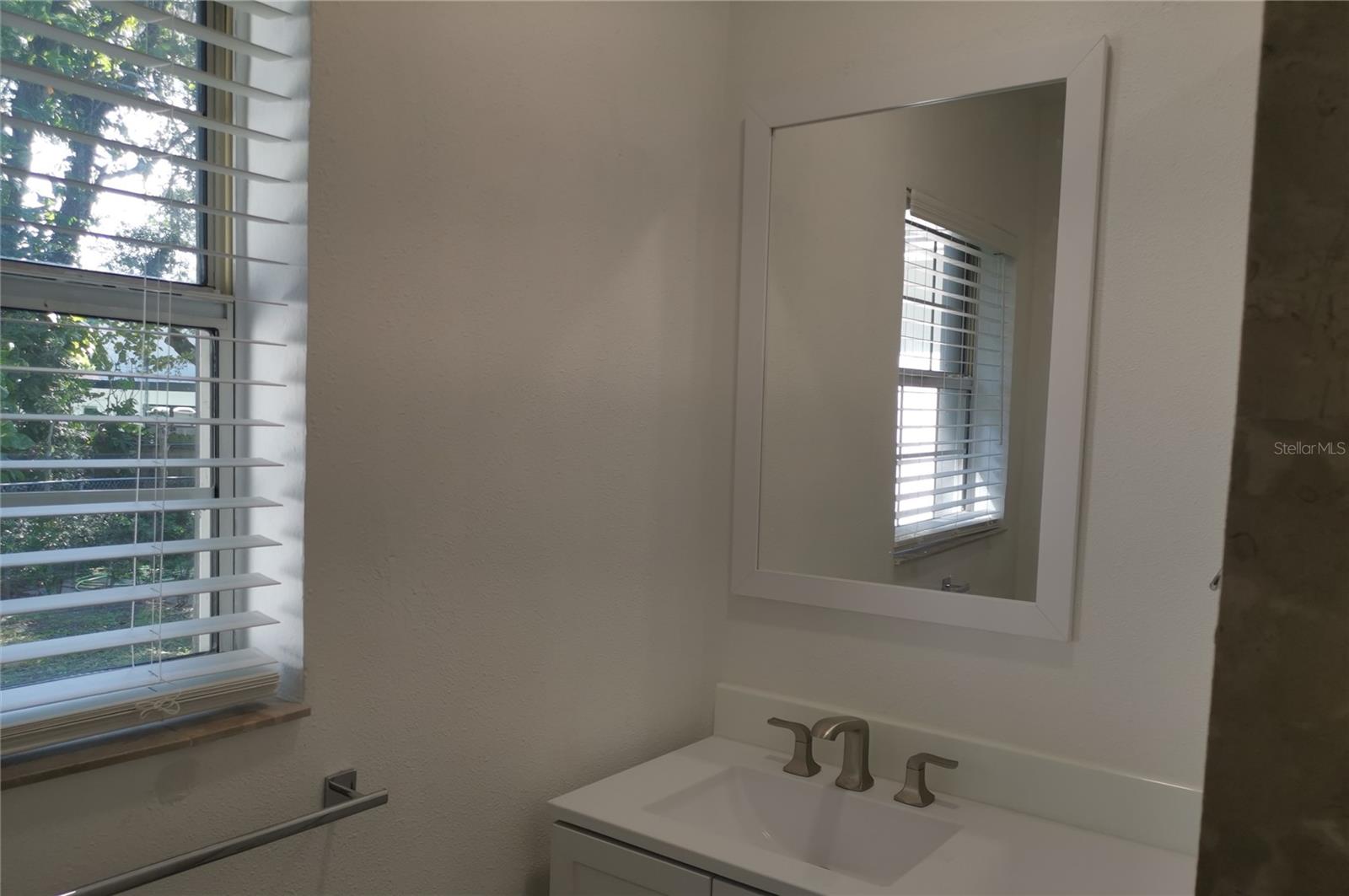 Image 16 of 23 For 2314 Buckminster Circle