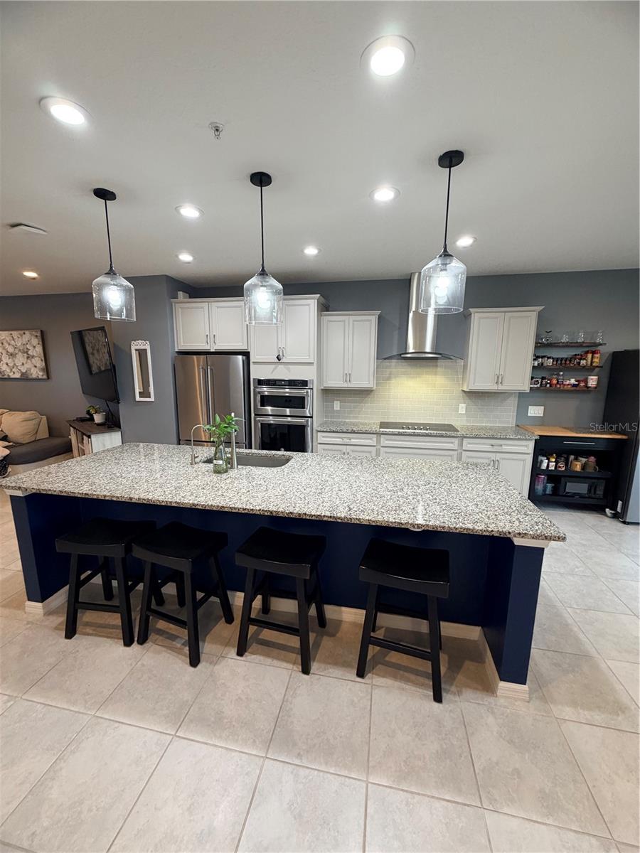 Image 8 of 31 For 476 Portico Court