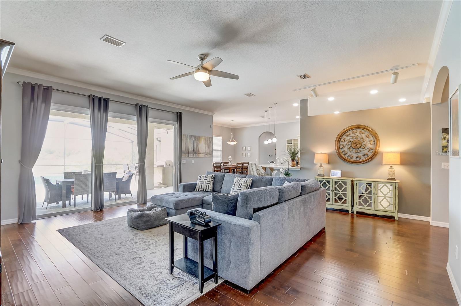 Image 13 of 71 For 8314 Vintage Drive