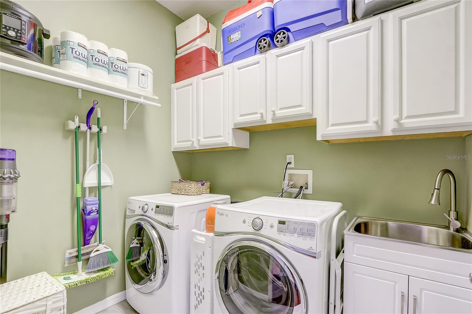 Image 34 of 71 For 8314 Vintage Drive