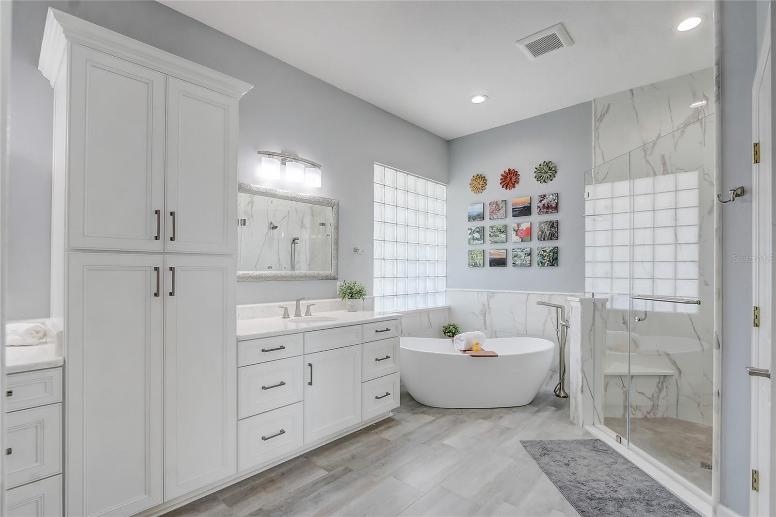 Image 39 of 71 For 8314 Vintage Drive