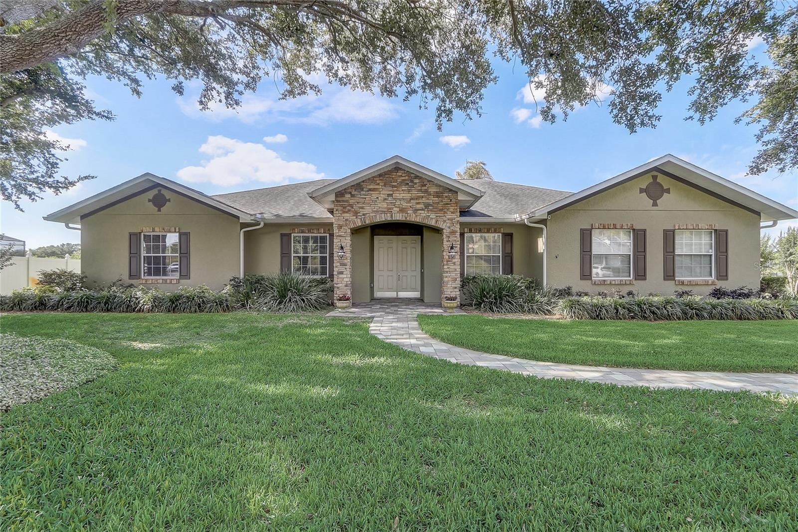 Image 4 of 71 For 8314 Vintage Drive