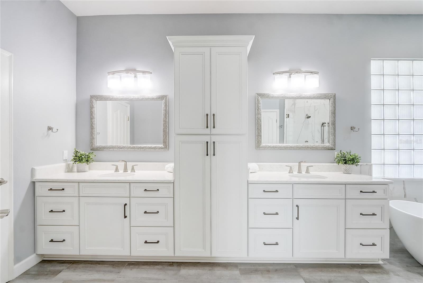 Image 41 of 71 For 8314 Vintage Drive