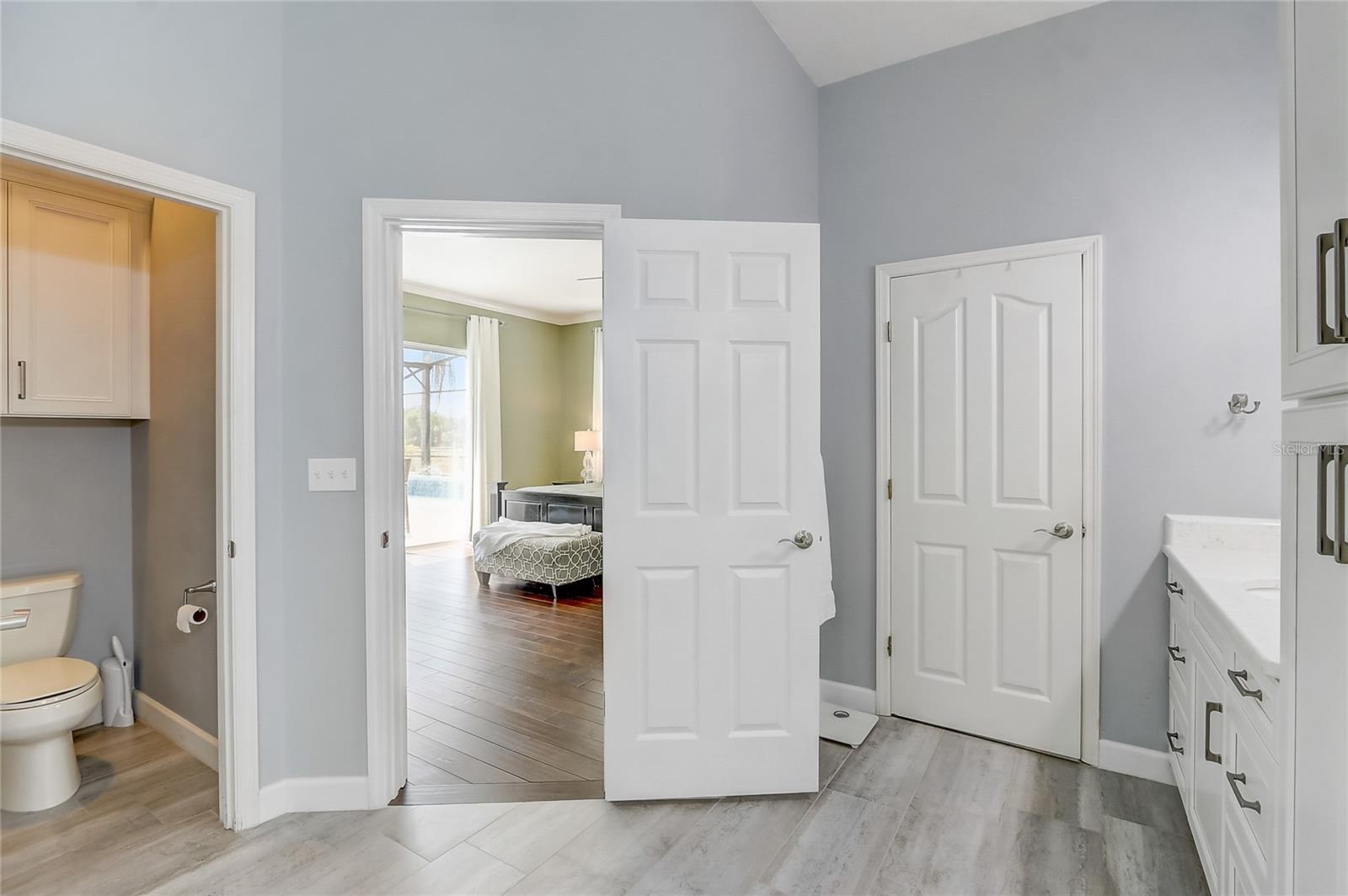 Image 42 of 71 For 8314 Vintage Drive