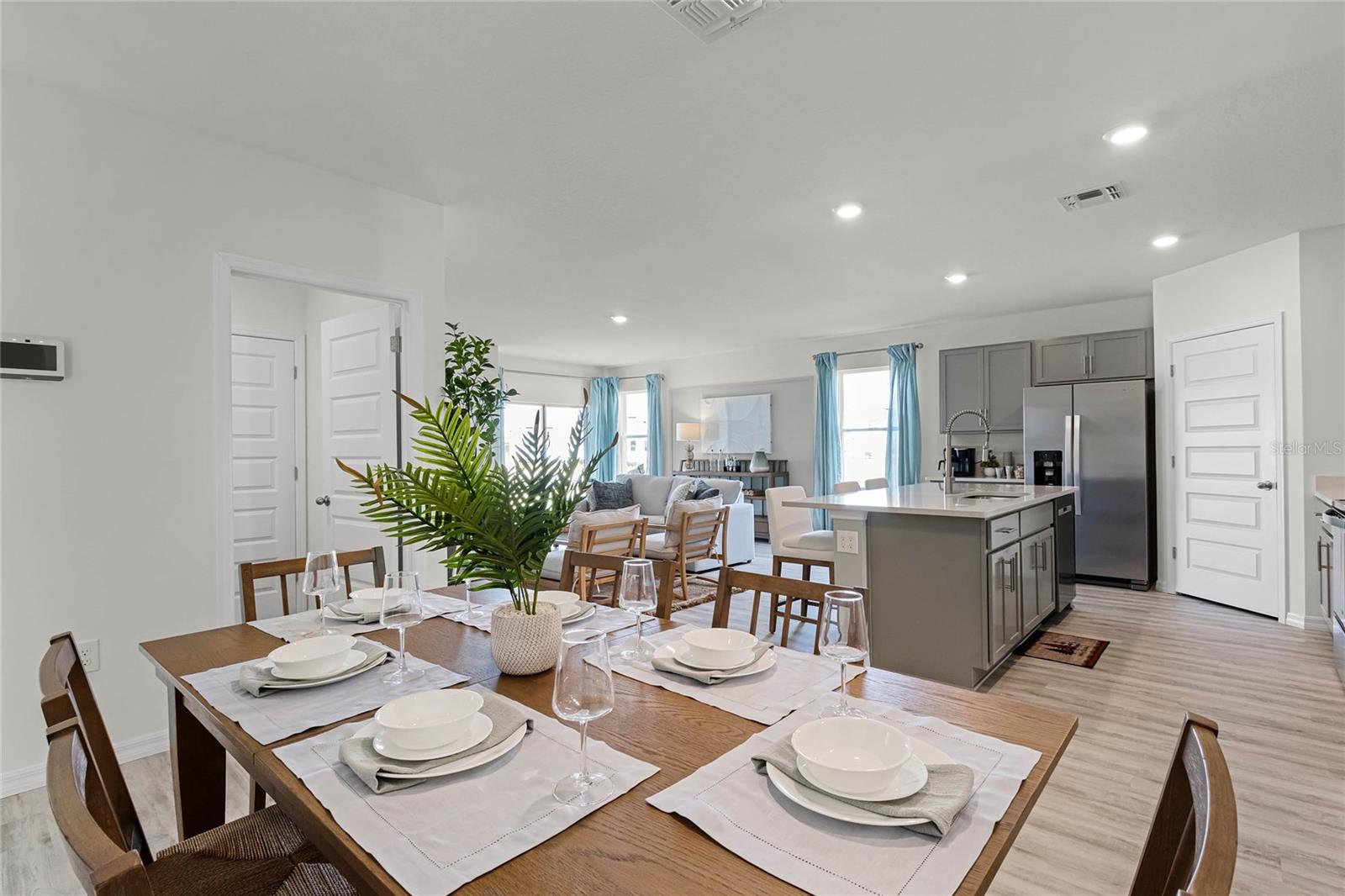 Image 4 of 33 For 7851 Forrest Fox Way