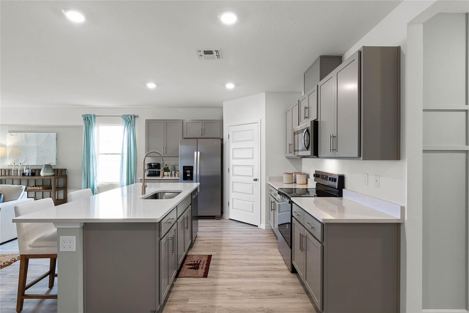 Image 7 of 33 For 7851 Forrest Fox Way