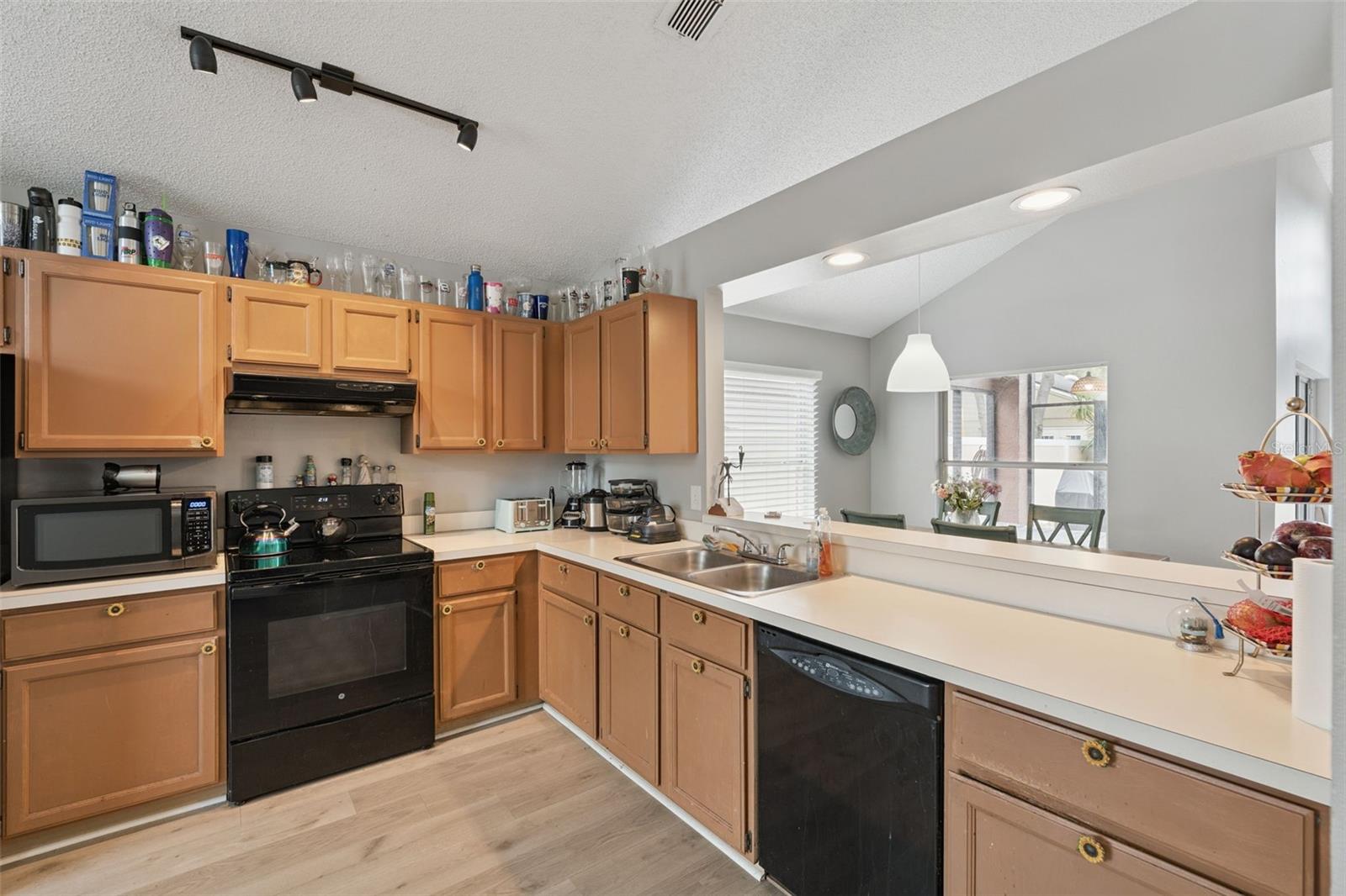 Image 9 of 25 For 4485 Weeping Willow Circle