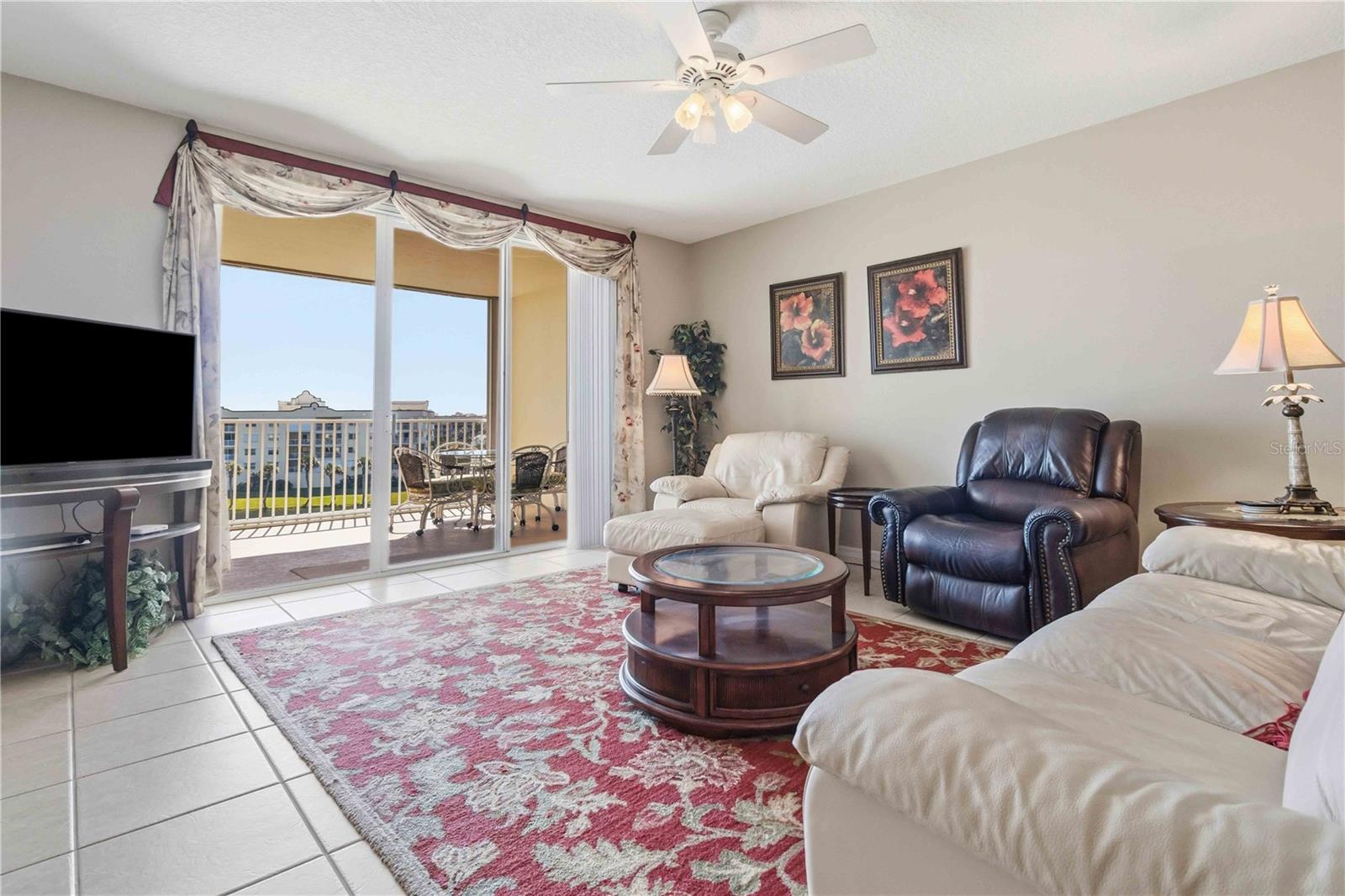 Image 3 of 30 For 8921 Lake Drive 504