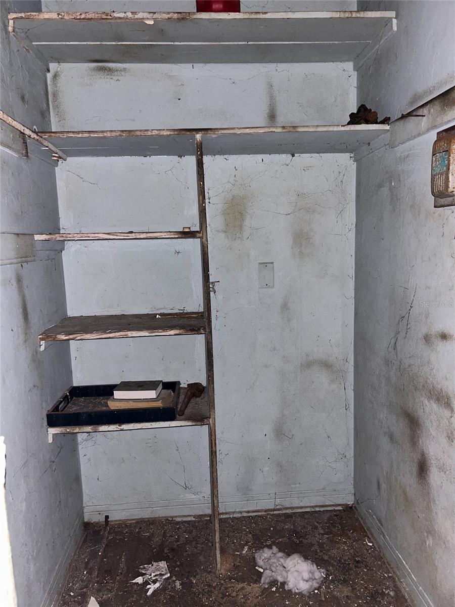 Image 30 of 55 For 877 22nd Avenue S