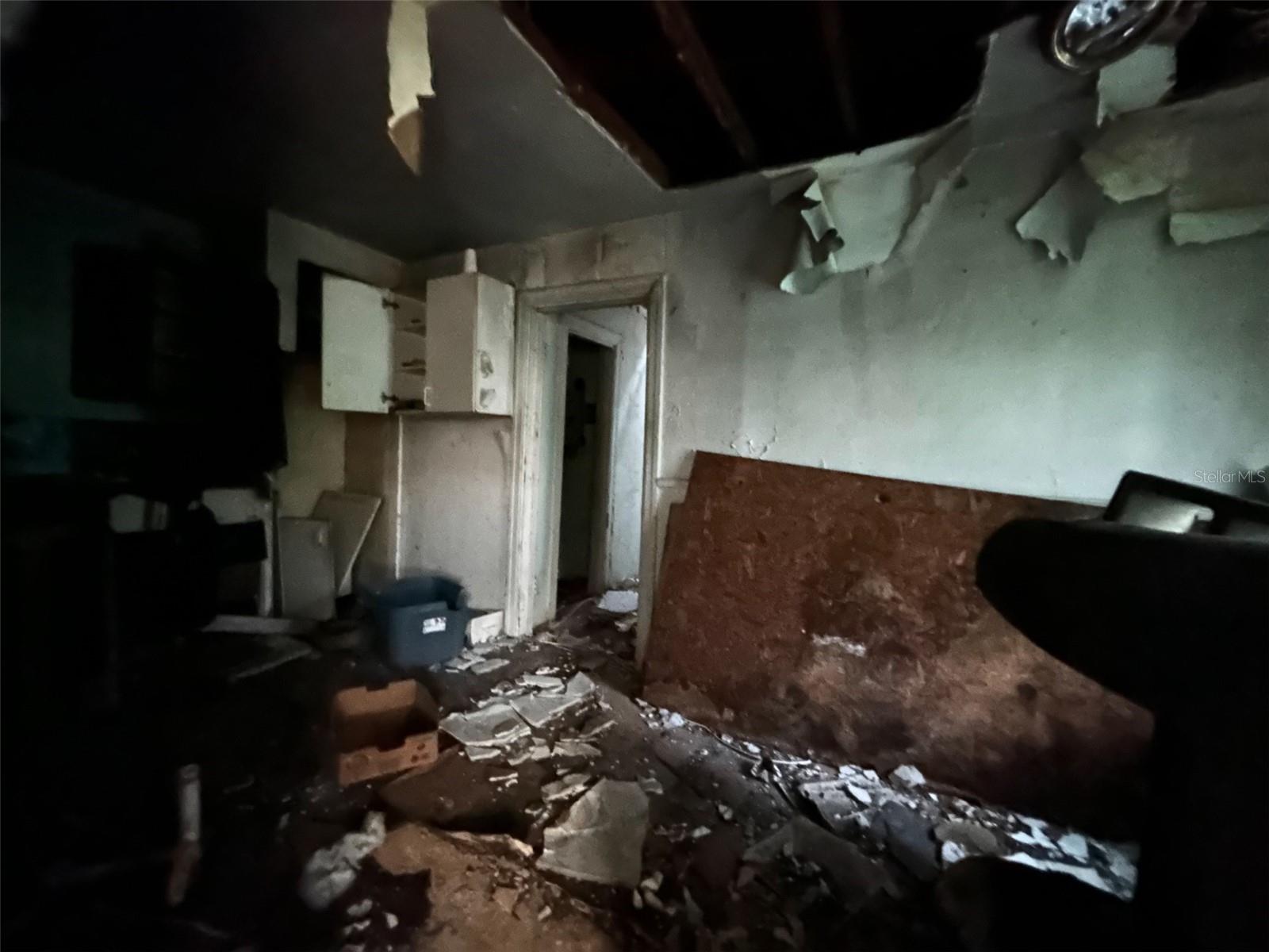 Image 32 of 55 For 877 22nd Avenue S