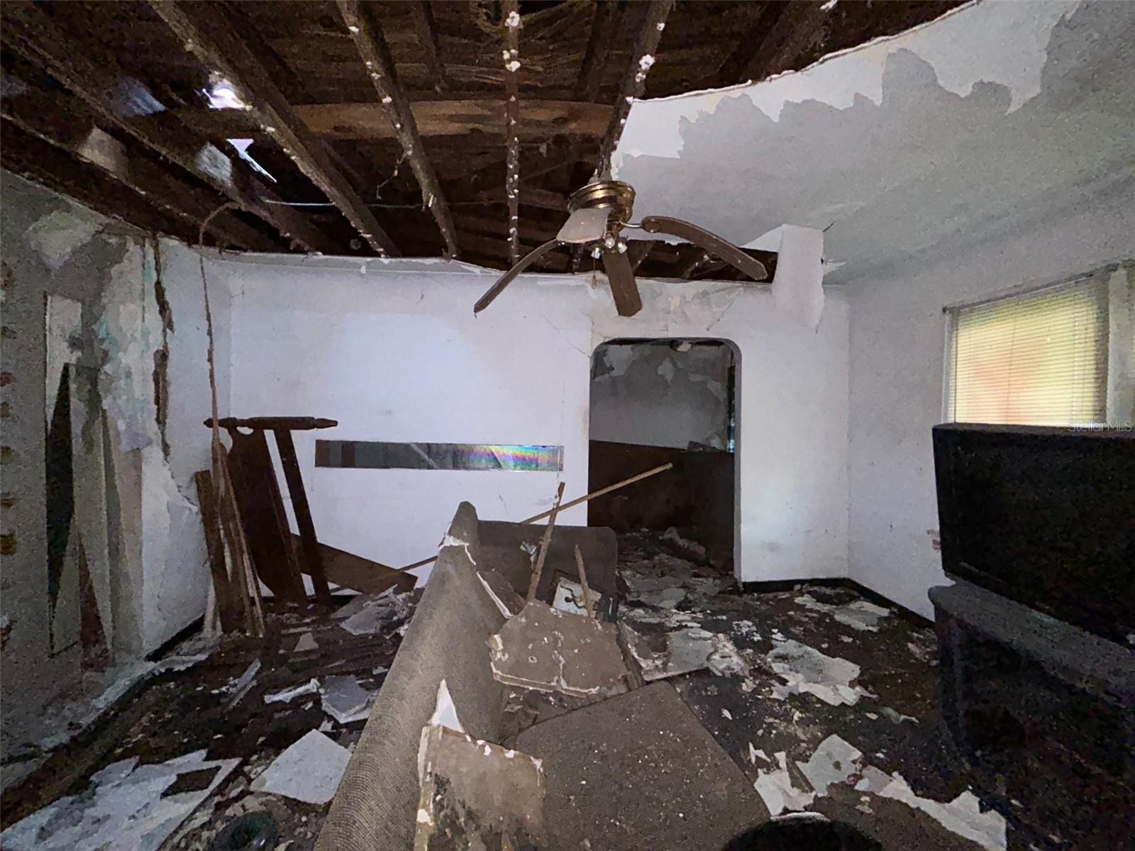 Image 34 of 55 For 877 22nd Avenue S