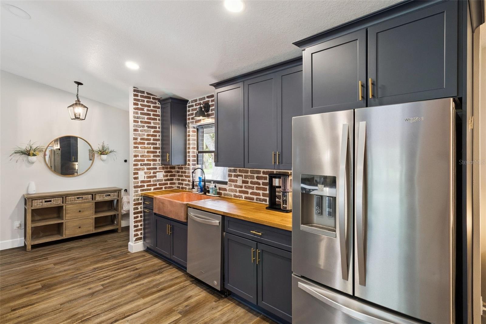 Image 13 of 48 For 2420 Friday Circle