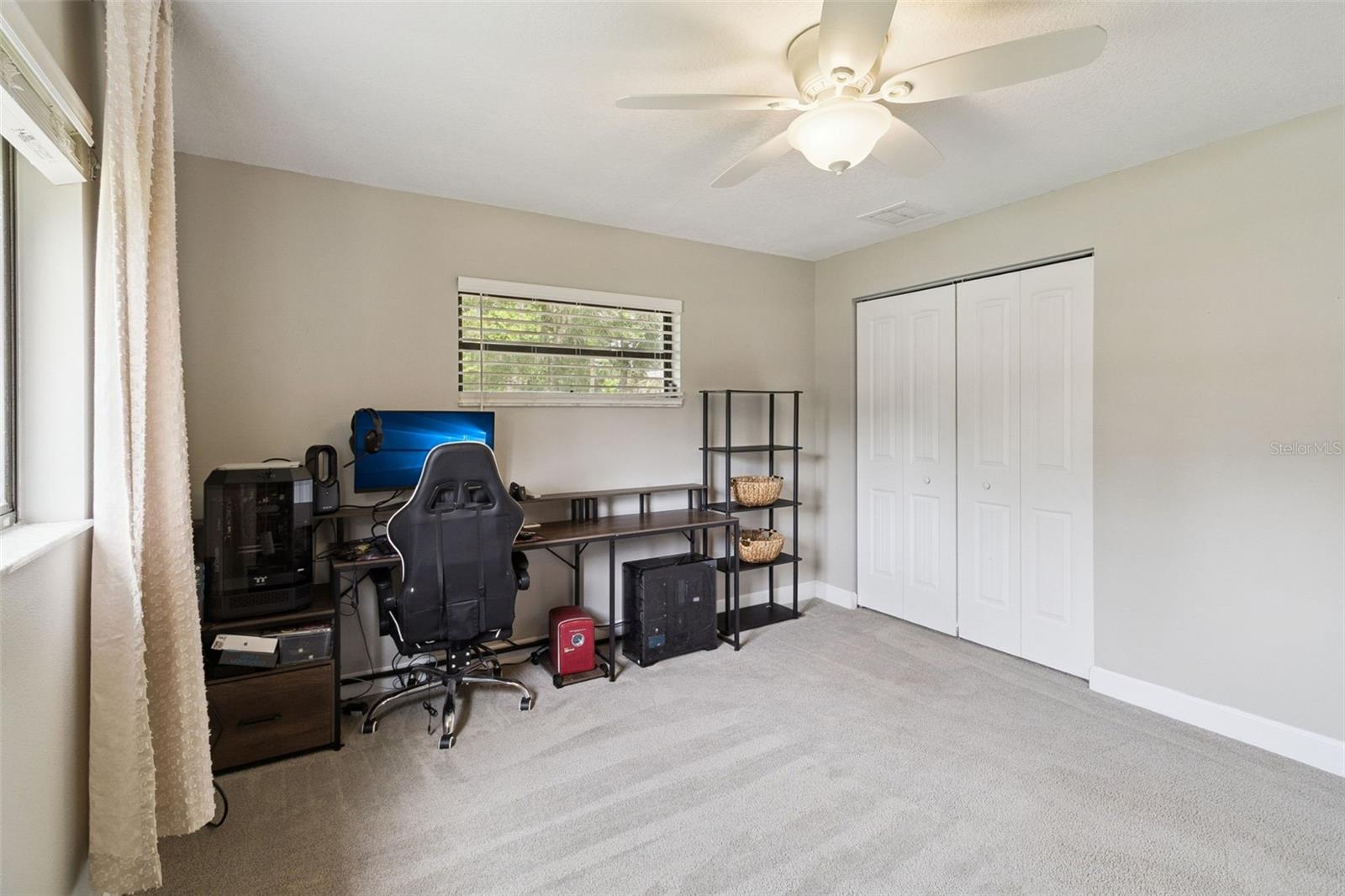 Image 17 of 48 For 2420 Friday Circle