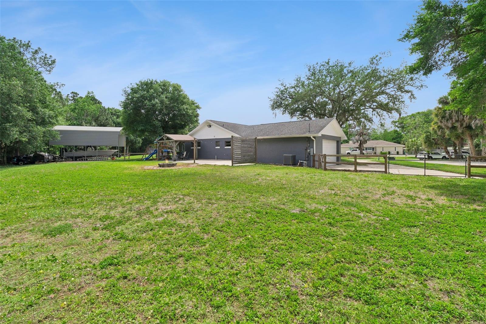 Image 31 of 48 For 2420 Friday Circle