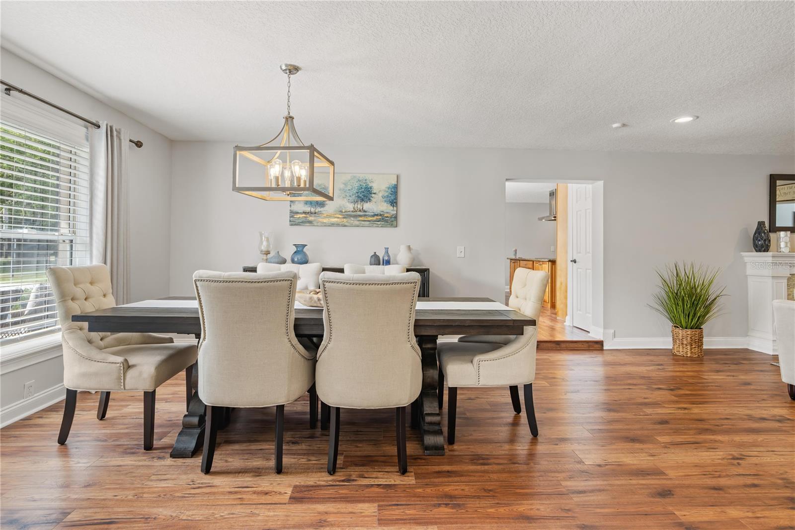 Image 14 of 55 For 891 Markham Woods Road