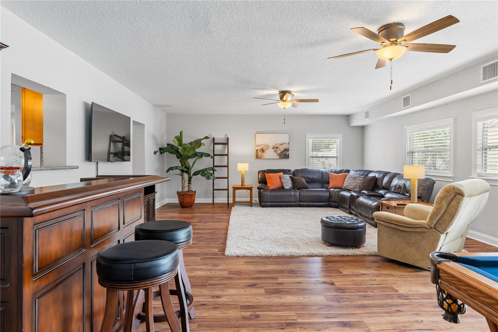 Image 23 of 55 For 891 Markham Woods Road