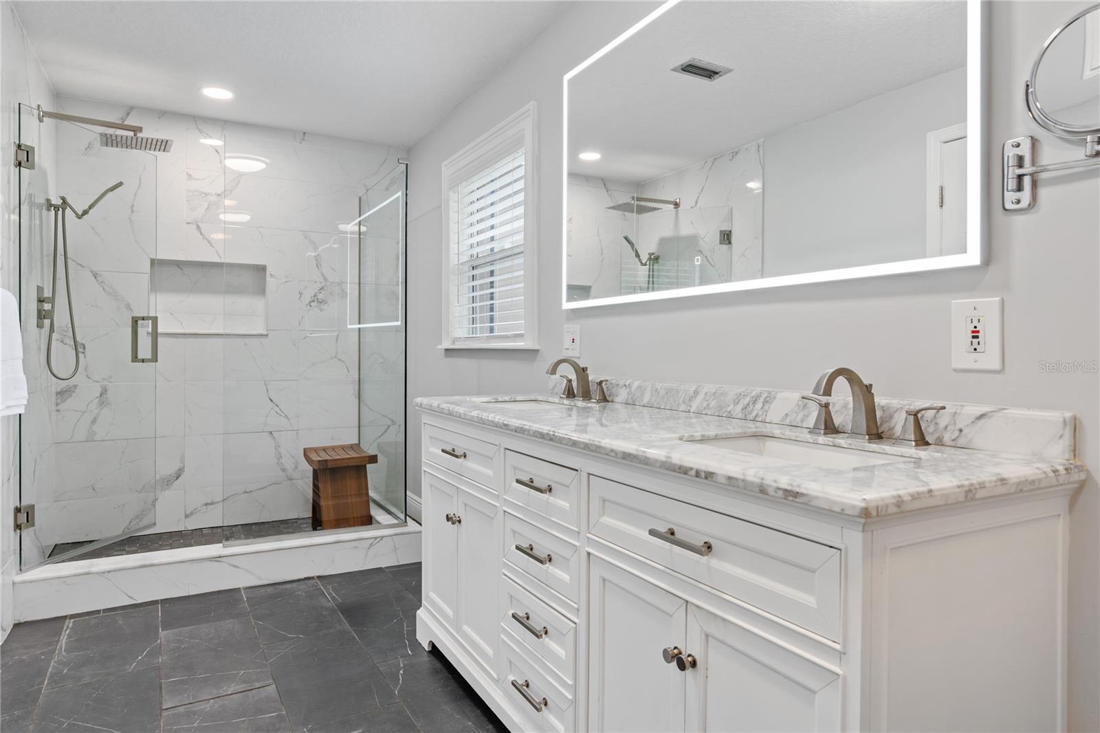 Image 33 of 55 For 891 Markham Woods Road