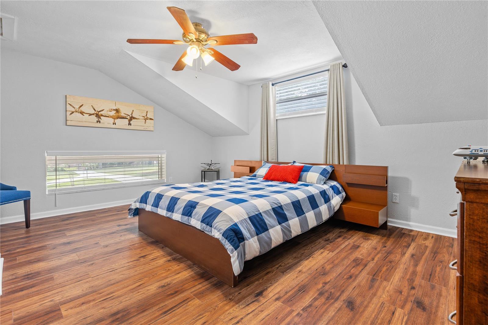 Image 41 of 55 For 891 Markham Woods Road