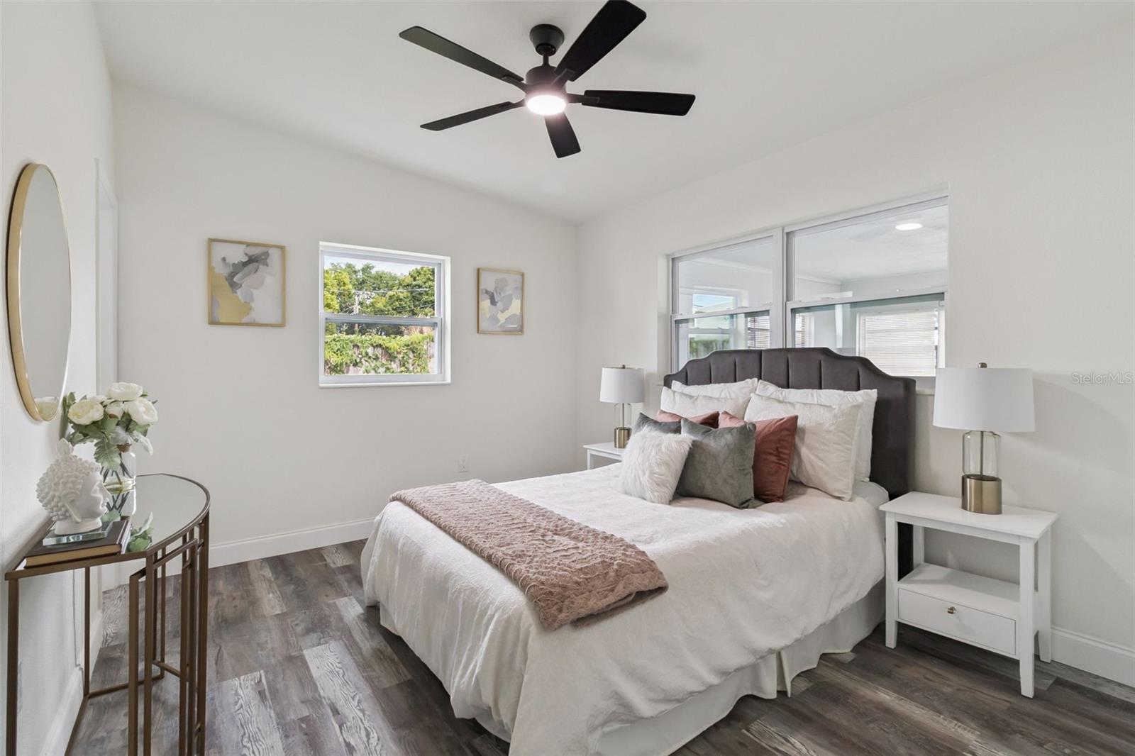 Image 14 of 27 For 2015 Coolidge Avenue