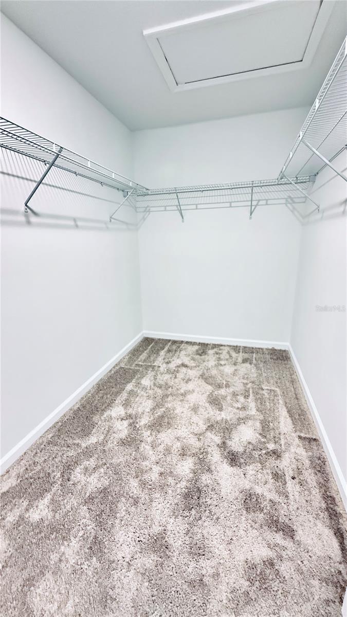 Image 16 of 53 For 2675 Candied Apple Alley