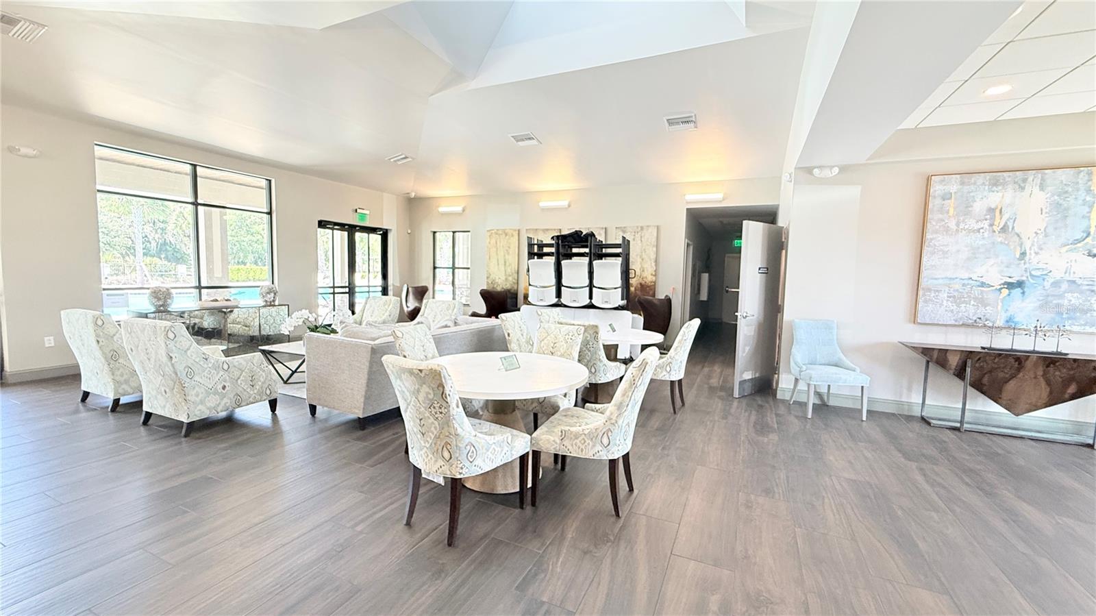 Image 36 of 53 For 2675 Candied Apple Alley