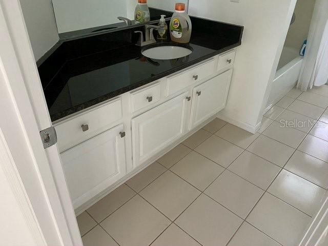 Image 6 of 9 For 2435 Sweetwater Cc Place Drive