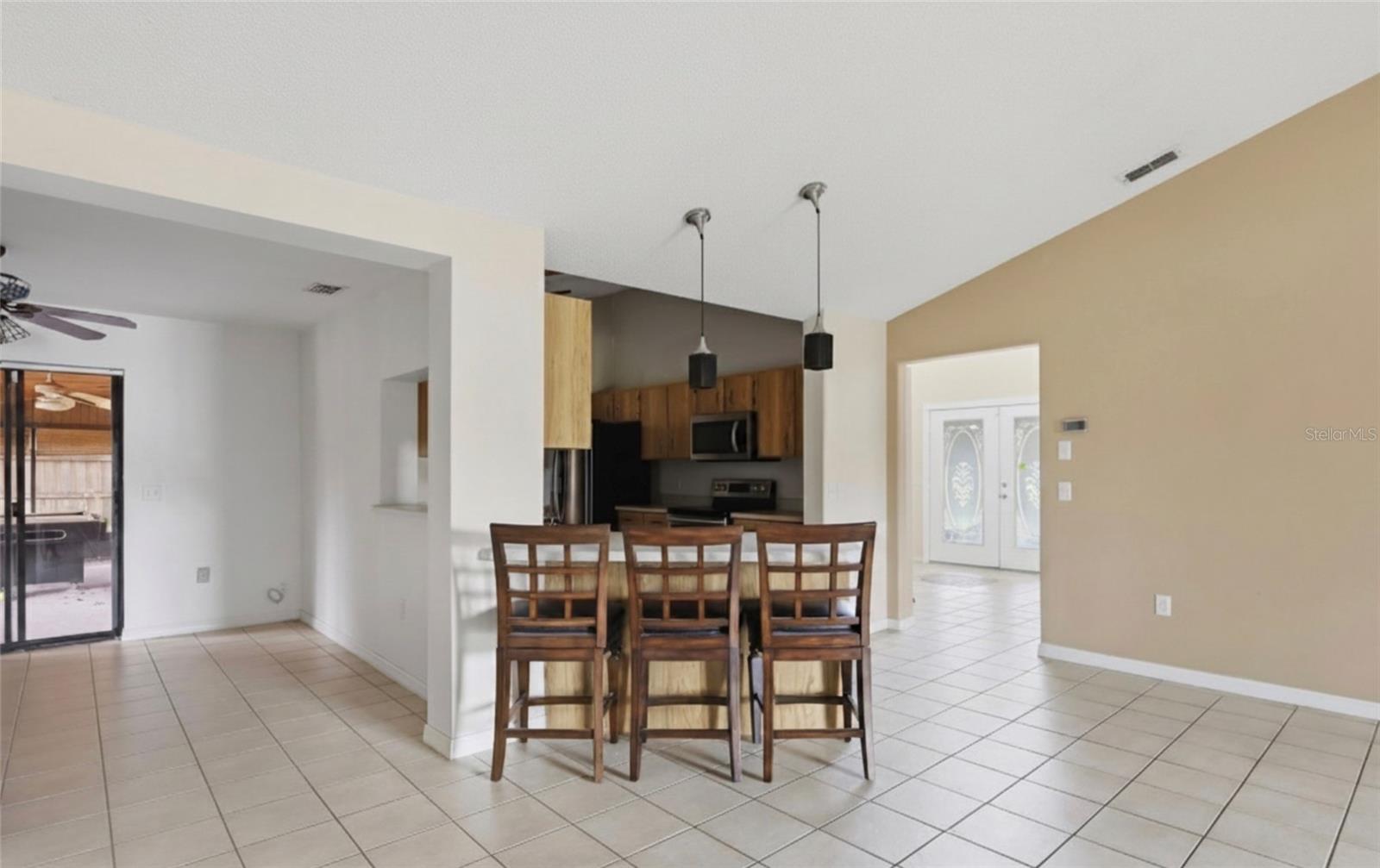 Image 10 of 29 For 1731 Hazelton Avenue