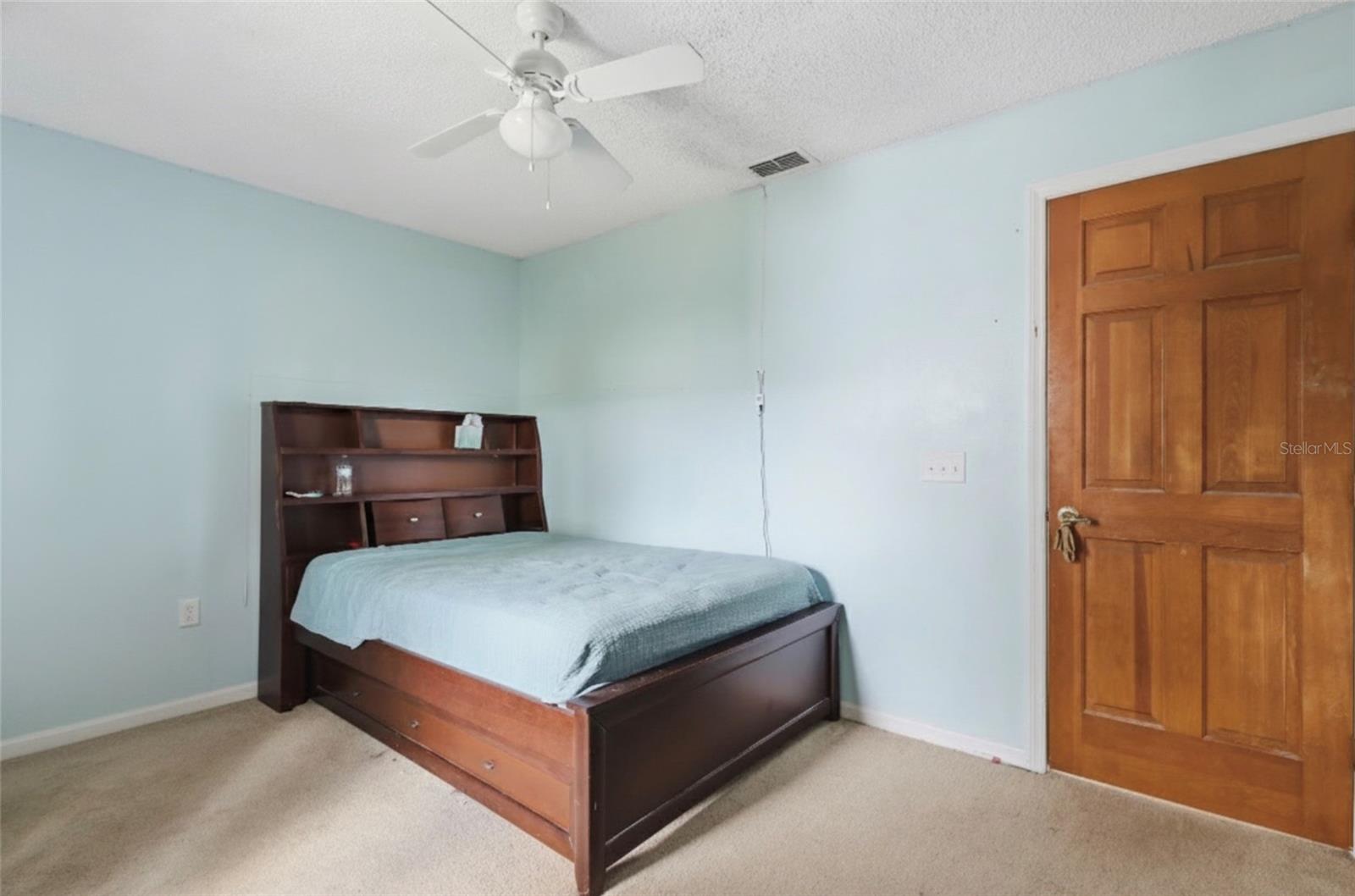 Image 22 of 29 For 1731 Hazelton Avenue