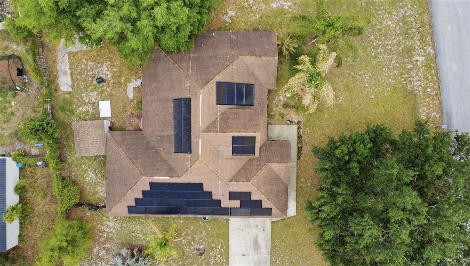 Image 27 of 29 For 1731 Hazelton Avenue