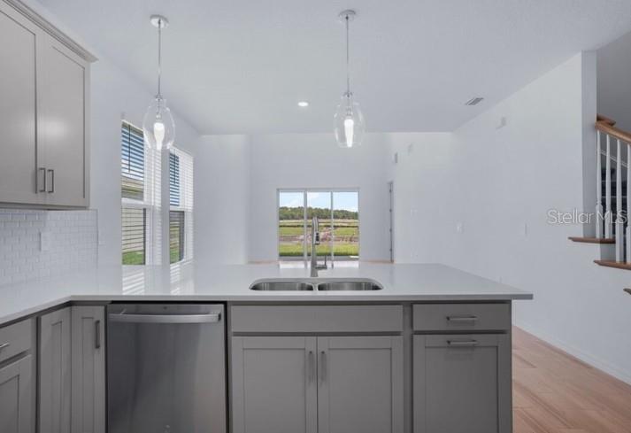 Image 13 of 35 For 1032 Top Minnow Road