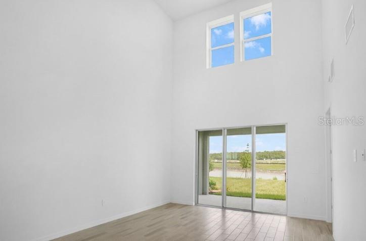 Image 17 of 35 For 1032 Top Minnow Road