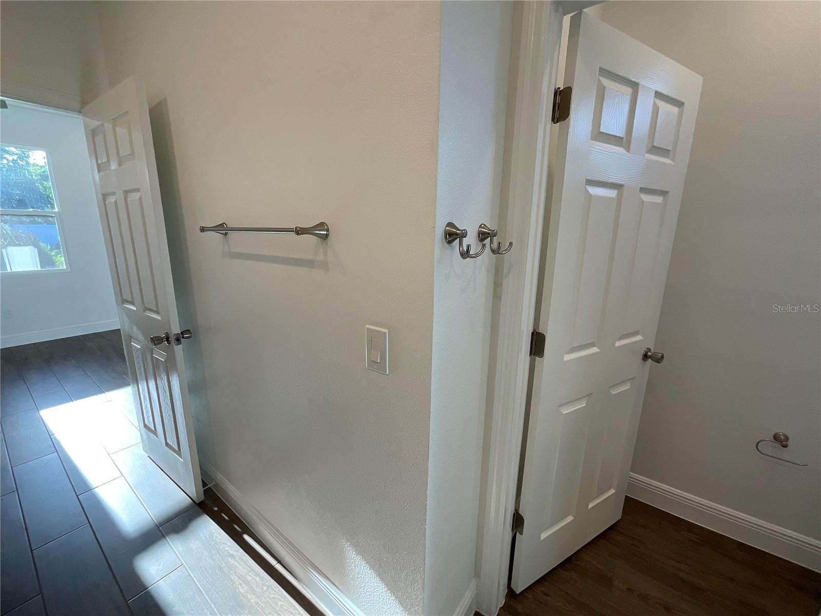 Image 22 of 25 For 1835 Rio Grande Avenue