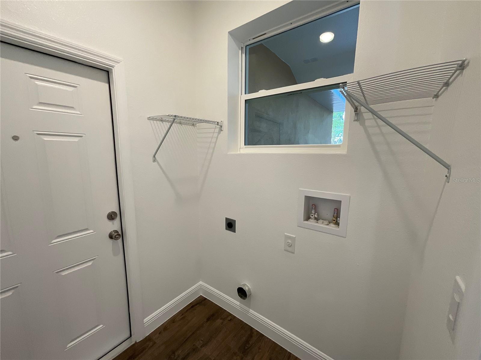 Image 25 of 25 For 1835 Rio Grande Avenue