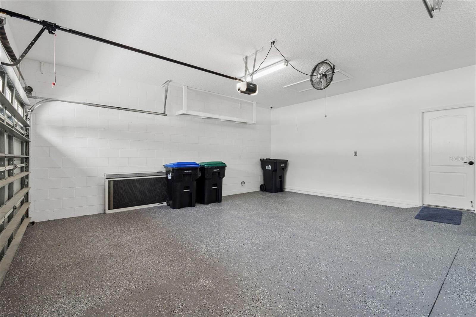 Image 29 of 48 For 1825 Amaryllis Circle