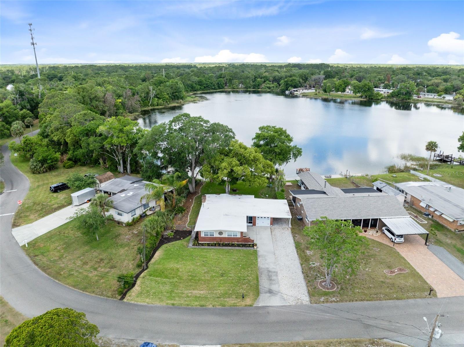 Details for 620 Lake Drive, OVIEDO, FL 32766