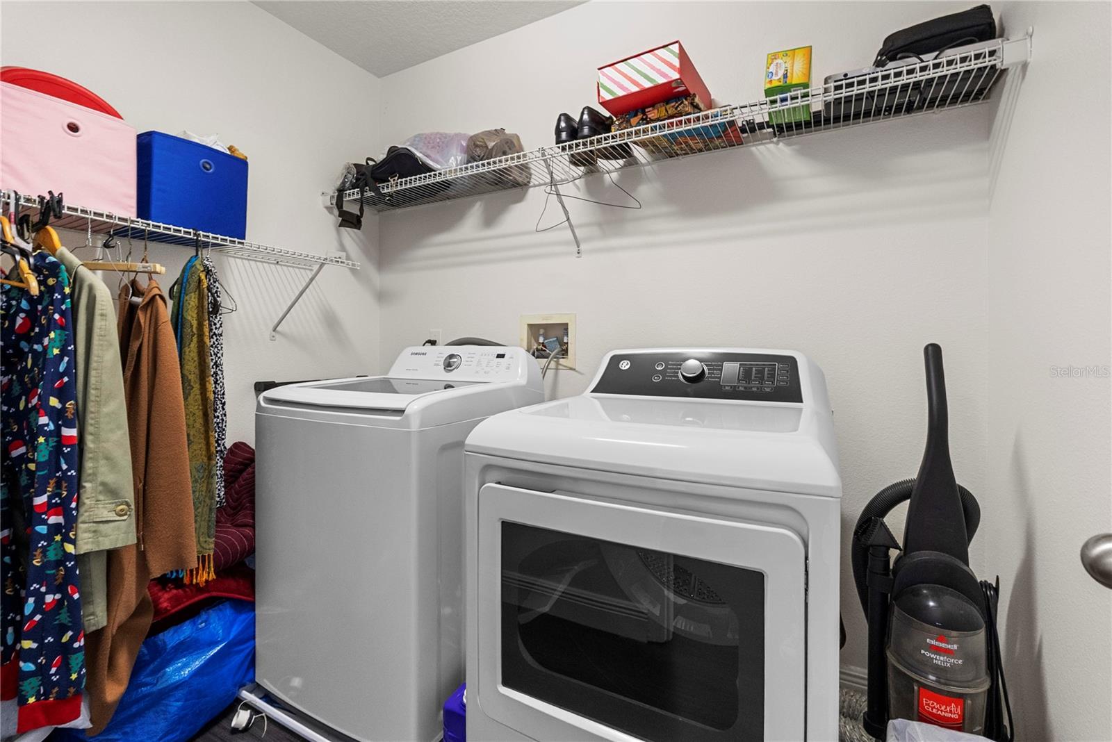 Image 18 of 34 For 12033 Great Commission Way