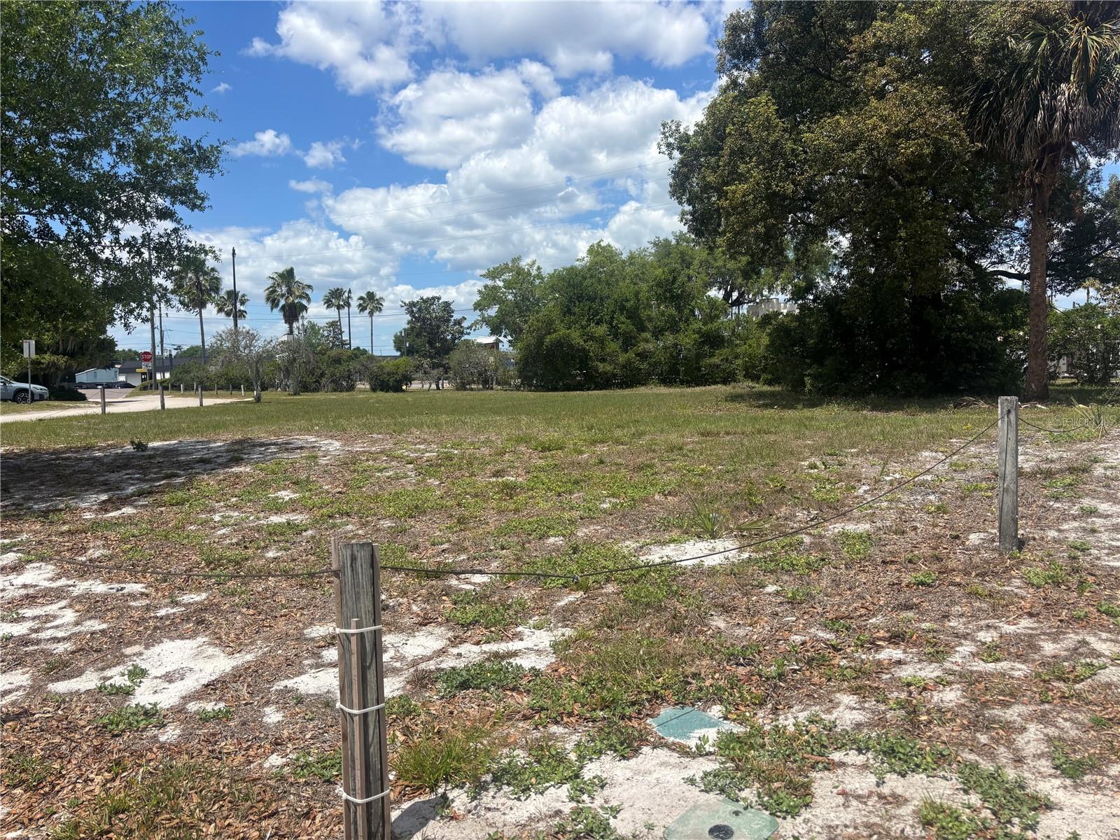 Image 3 of 6 For Lakewood Circle