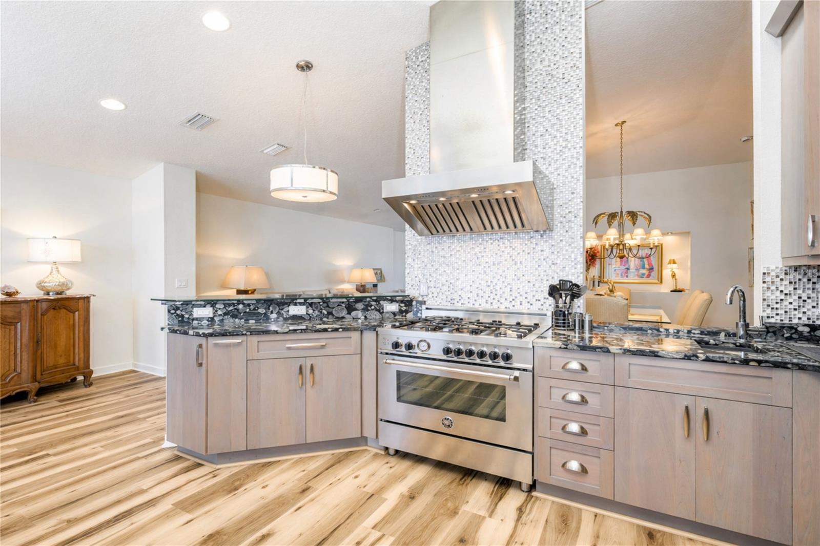 Image 18 of 63 For 1504 Atlantic Avenue