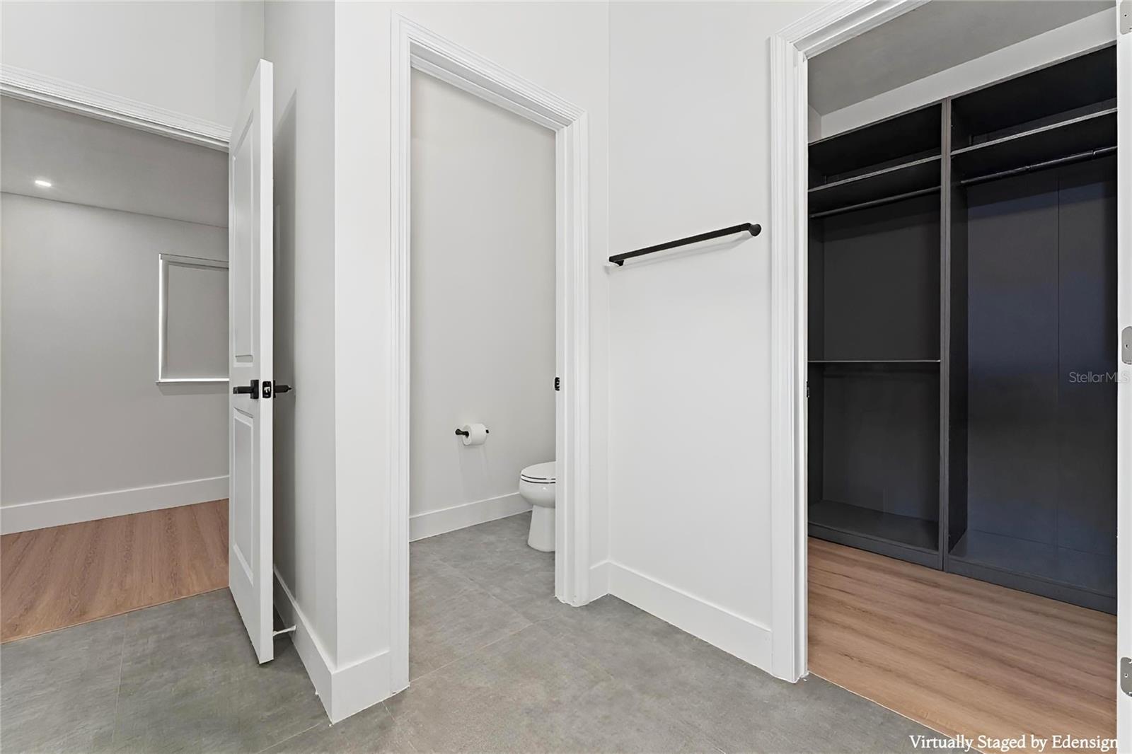 Image 17 of 27 For 81 Overleaf Lane