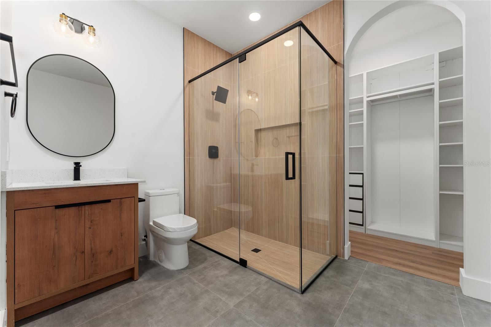 Image 19 of 27 For 81 Overleaf Lane