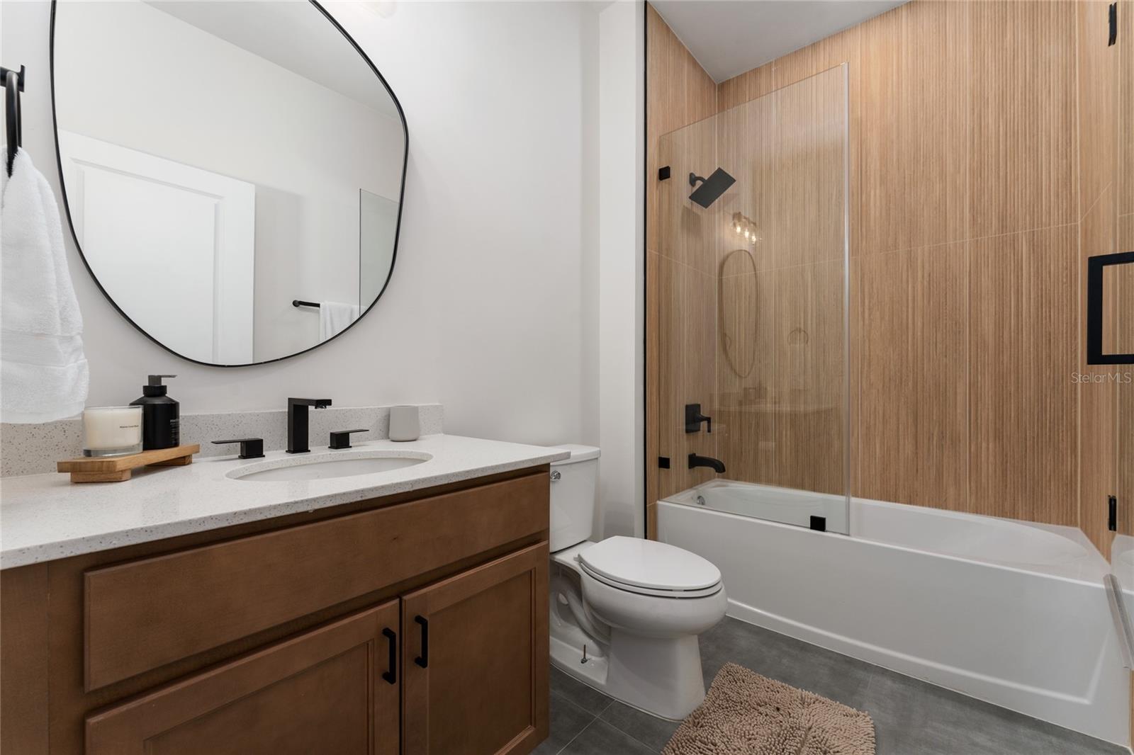 Image 6 of 27 For 81 Overleaf Lane