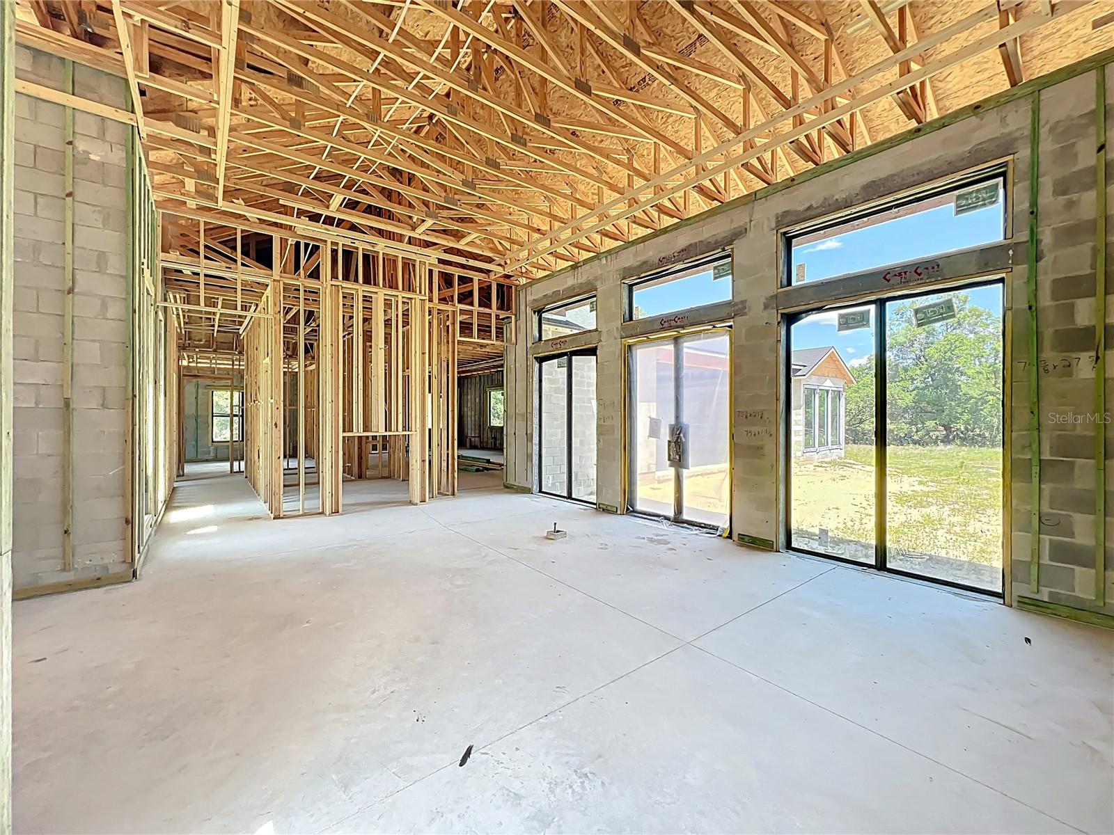 Image 11 of 100 For 5195 Southern Oaks Court