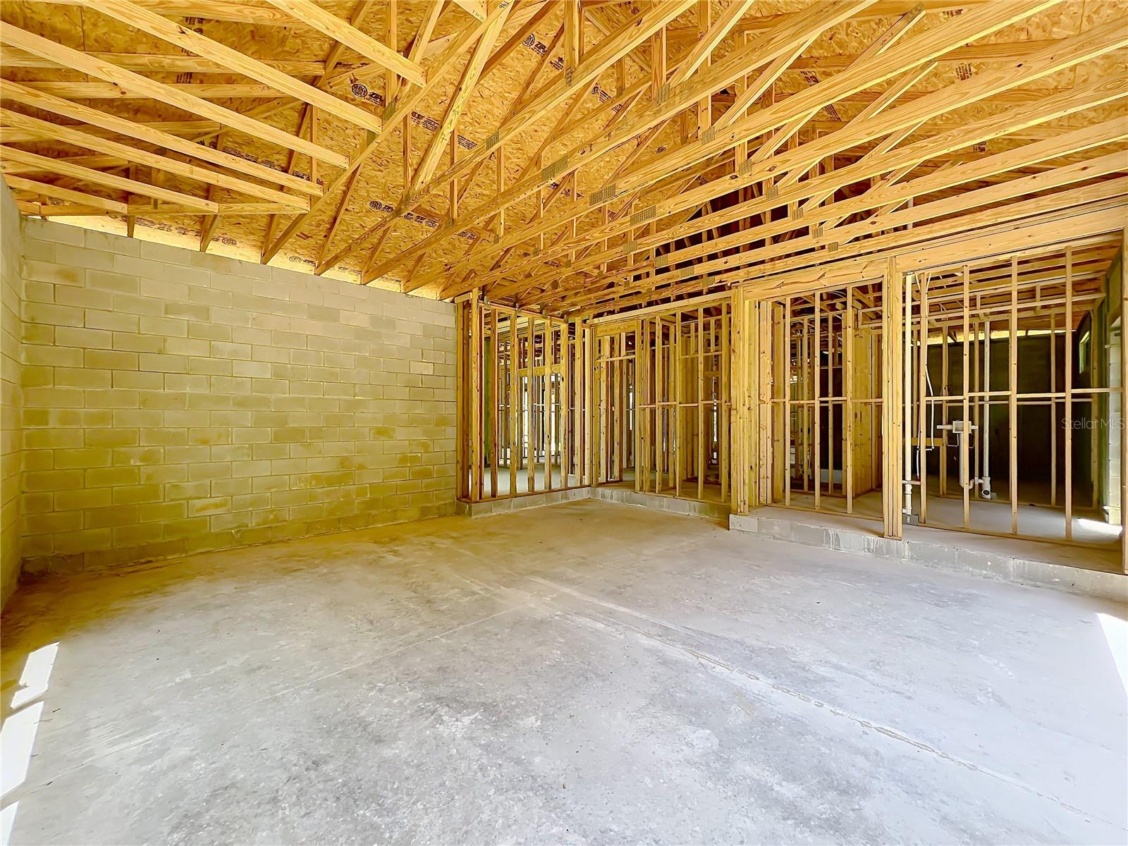 Image 23 of 100 For 5195 Southern Oaks Court