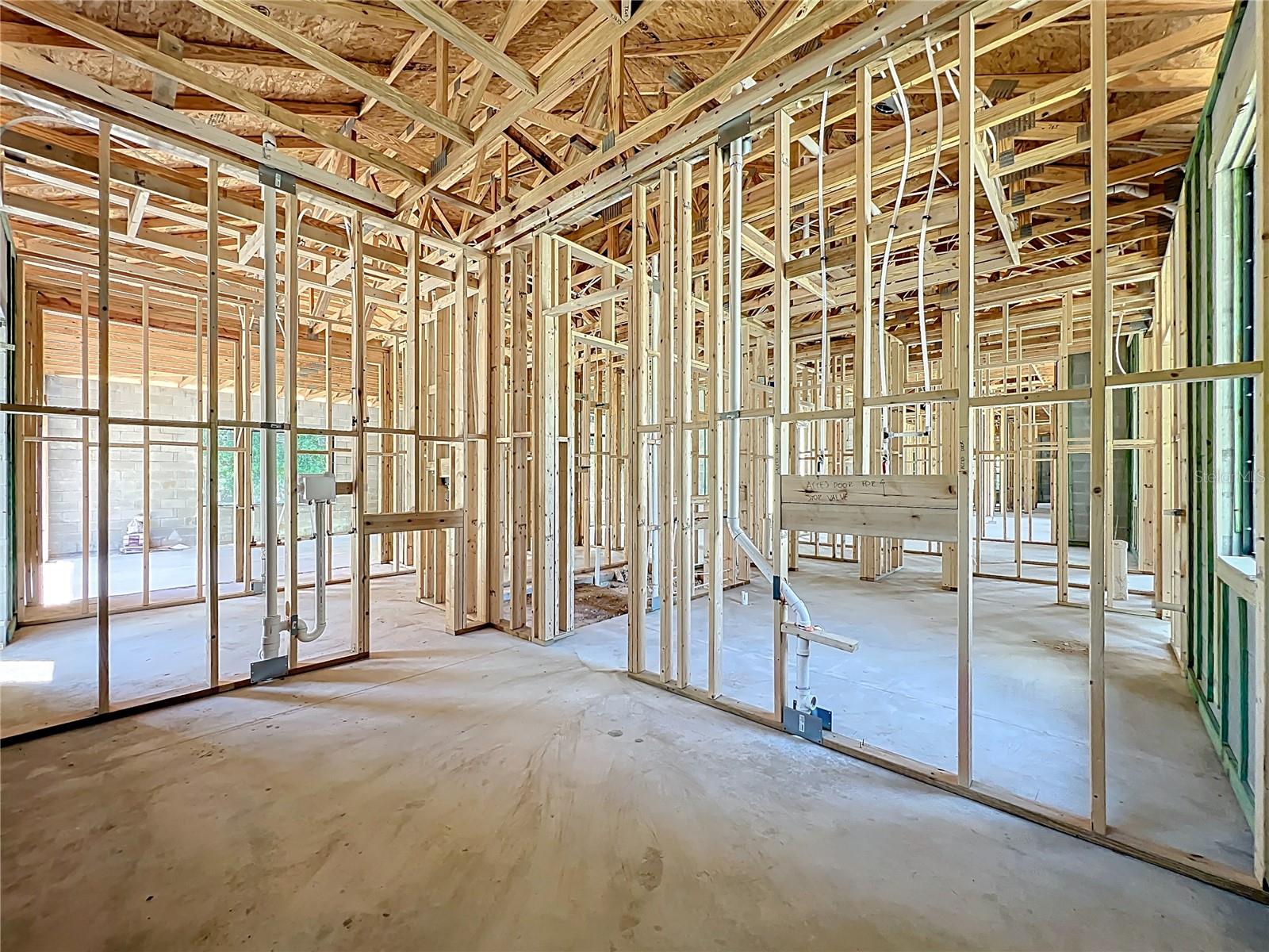 Image 36 of 100 For 5195 Southern Oaks Court