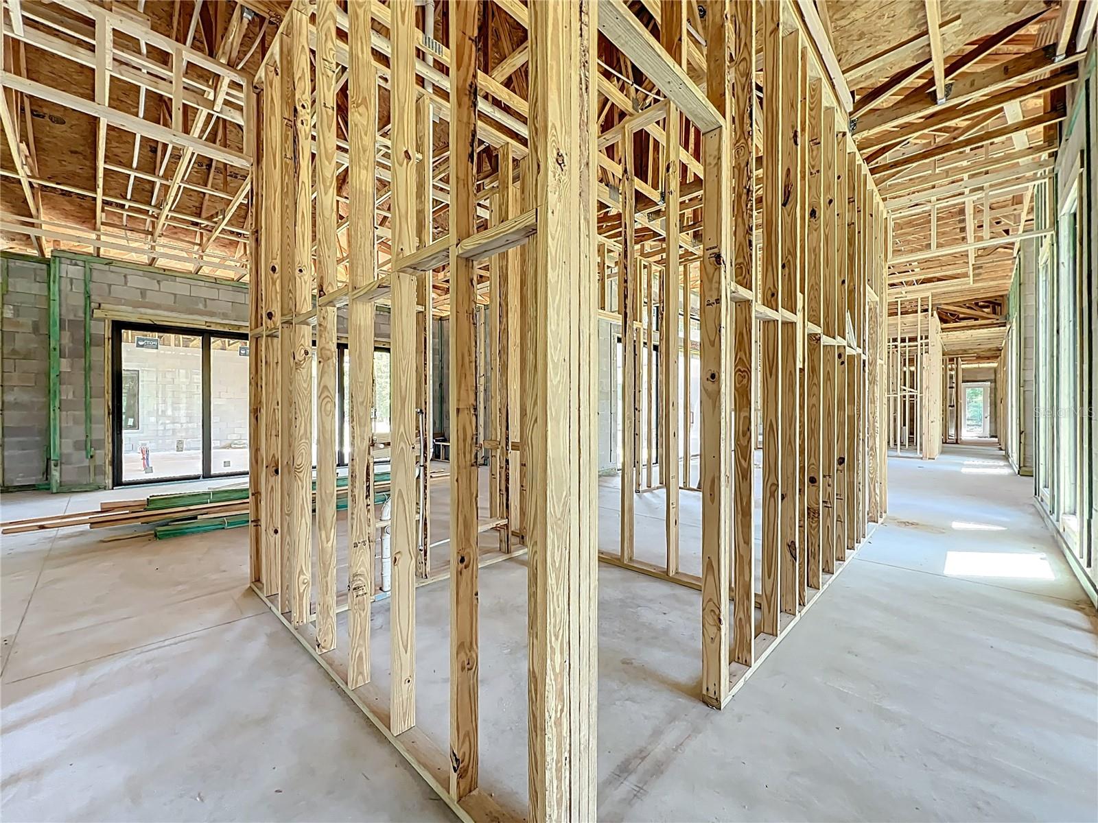 Image 55 of 100 For 5195 Southern Oaks Court