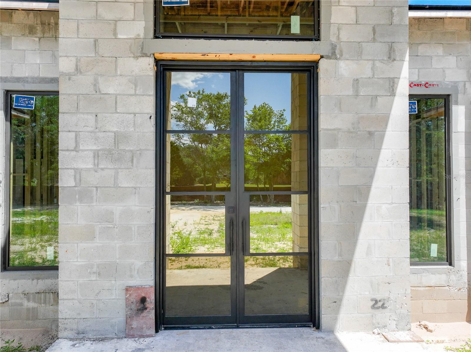 Image 8 of 100 For 5195 Southern Oaks Court