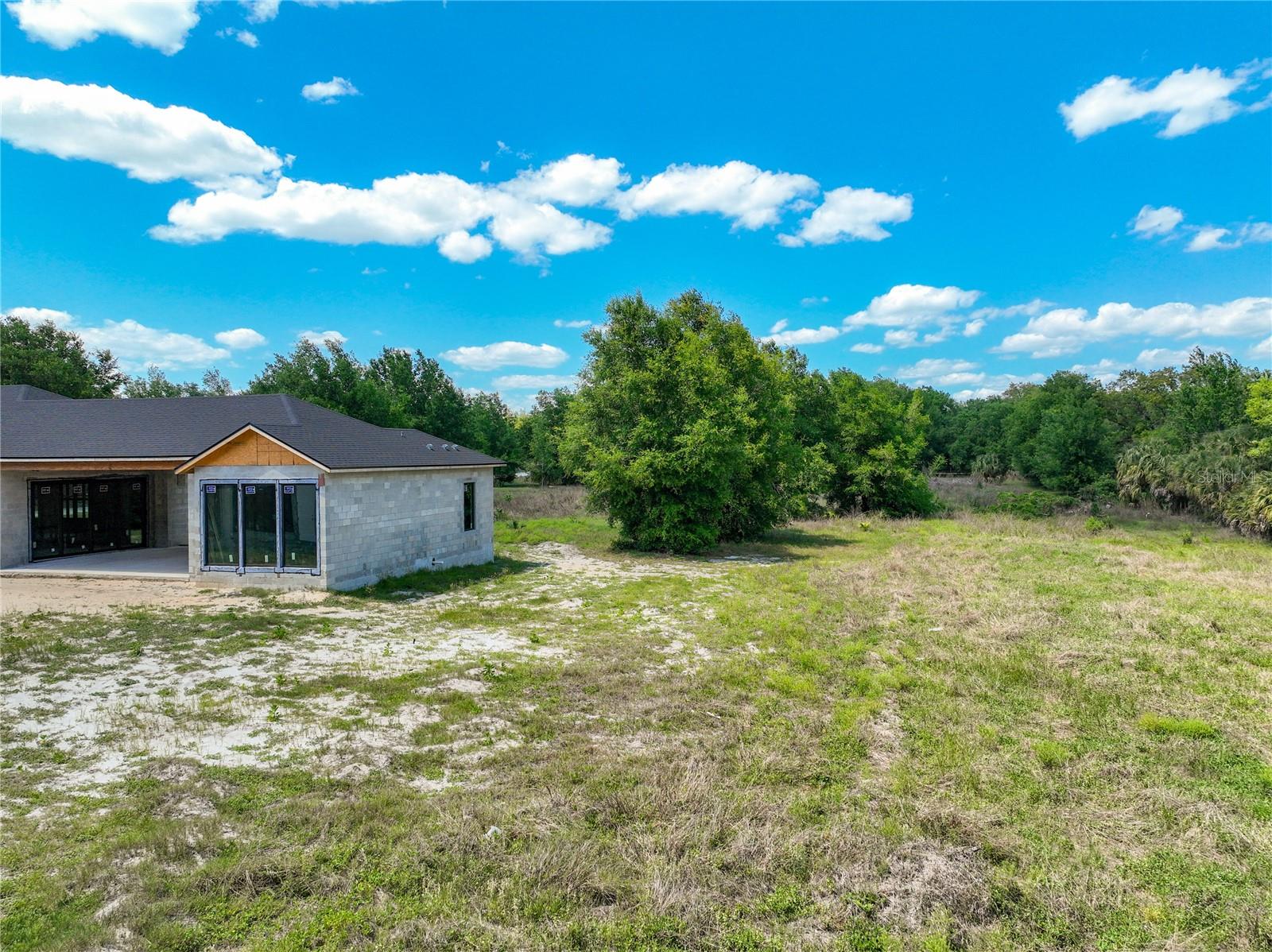 Image 82 of 100 For 5195 Southern Oaks Court